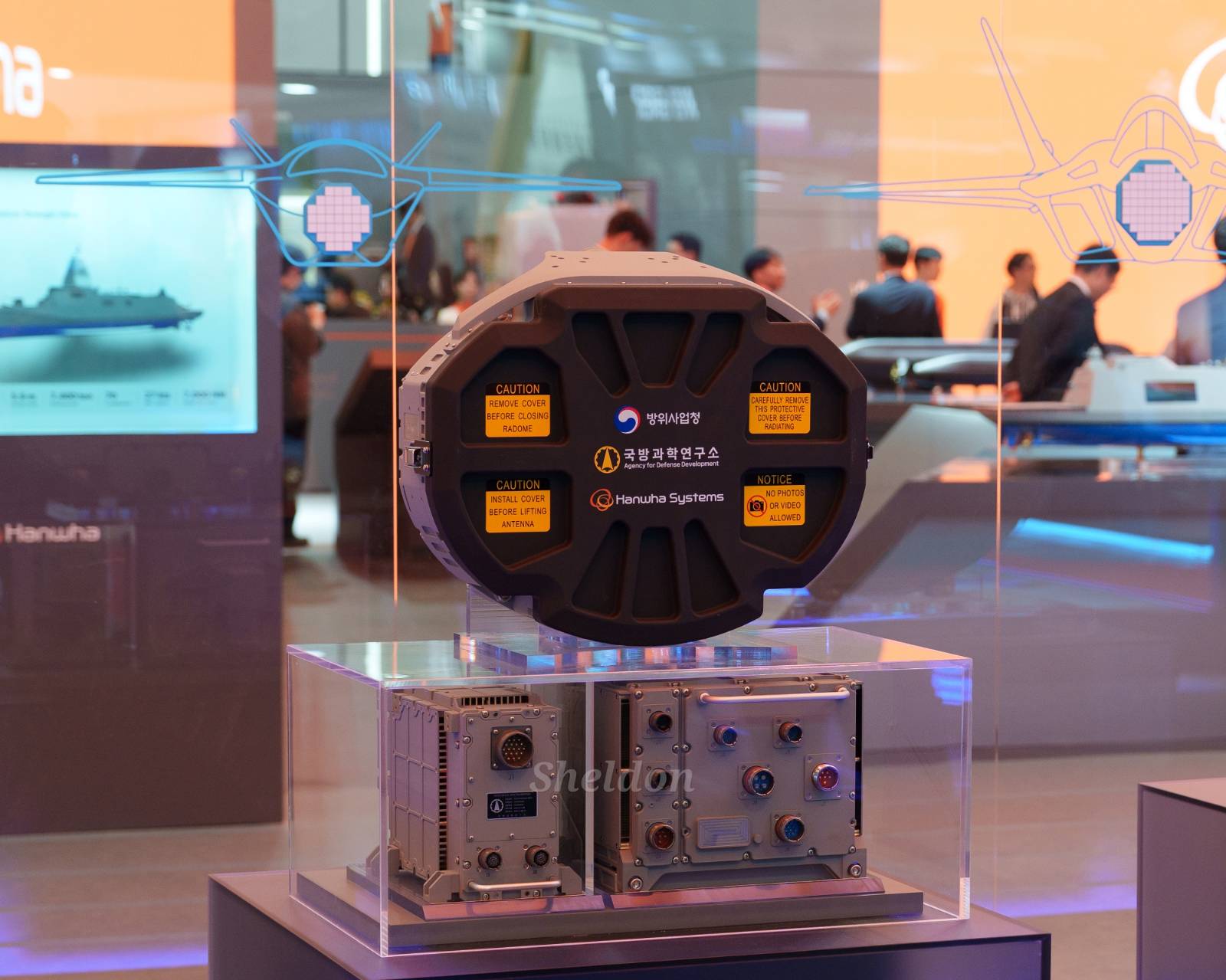 한화시스템 타일형 송수신 블록(TRB)의 썸네일 이미지