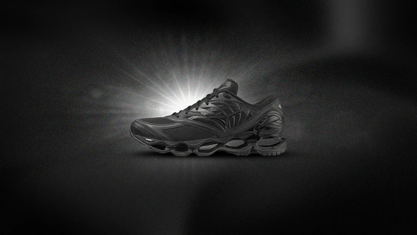 세계적으로 인기 급부상! 의외의 ‘이 신발 브랜드’, 미즈노가 왜 유행할까?