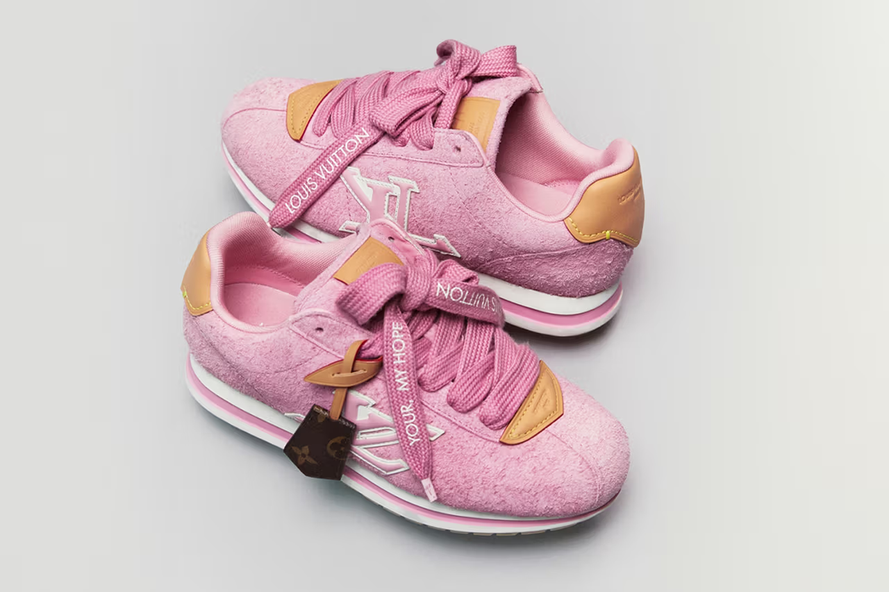 BTS ์ ์ดํ x ๋ฃจ์ด ๋นํต โLV ๋ฒํฐ์ํํธโ