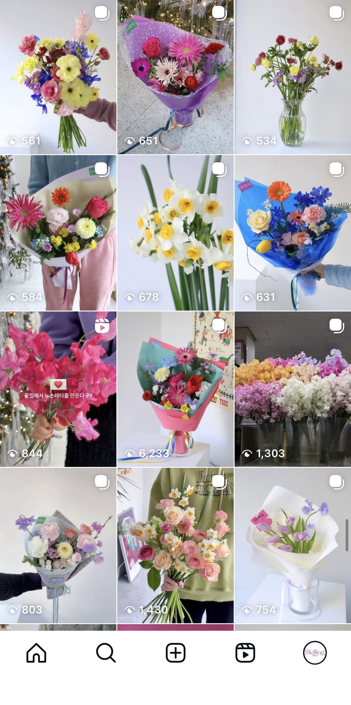 어떤 구도, 배치, 컬러의 사진을 올릴지 늘 고민해요.