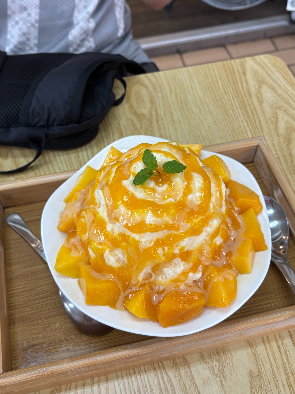 망고빙수 너모나 맛있었답니다.... 츄르릅