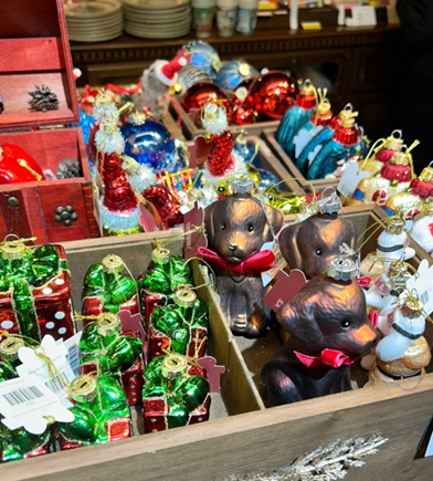 프레젠트모먼트 위치: 서울시 마포구 동교로 49-1 1층