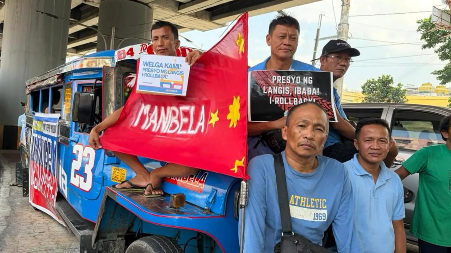'We are being choked': Philippines transport workers strike over fuel costs (BBC, 2026년 3월 25일)