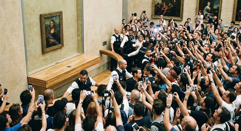 마지막 모자리나를 두 눈으로 직접 보기 위한 신도들의 성지순례를 상상해 봅니다
