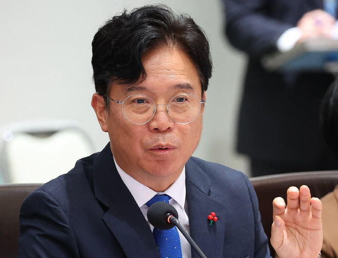 김영훈 노동부 장관 / © 연합뉴스