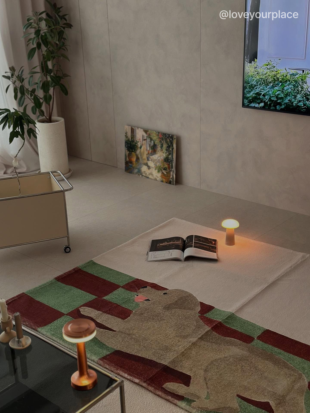 토츠카 미사코 - waiting 프리미엄 거실 러그