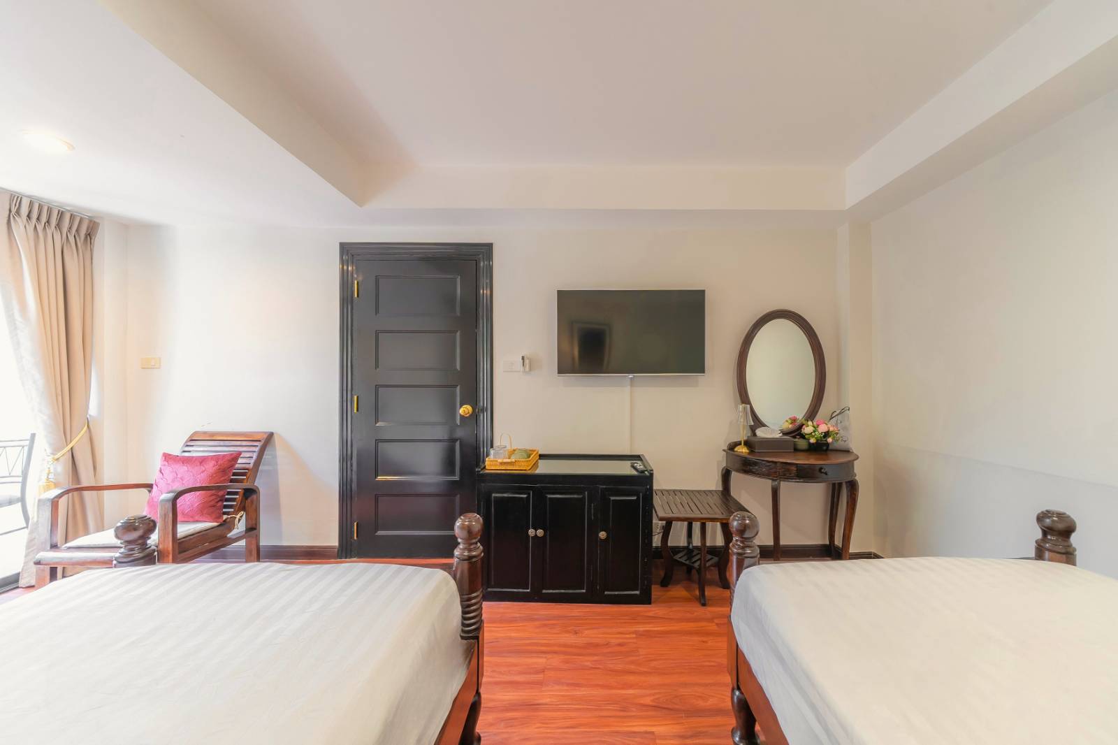 ์ฒจ๋ถ ์ด๋ฏธ์ง