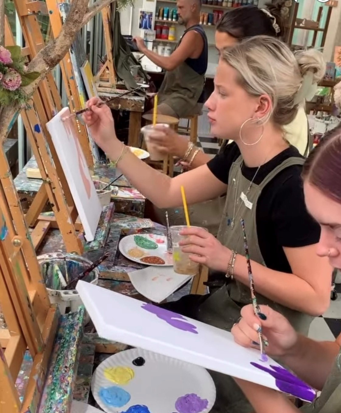 ์ฒจ๋ถ ์ด๋ฏธ์ง