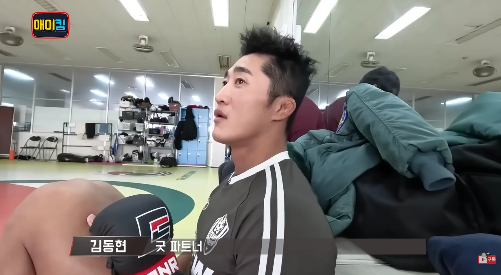 이미지 = 유튜브 ‘@stungunTV’ 채널 영상 캡처 (https://www.youtube.com/watch?v=Y12ZQzh12Rw)