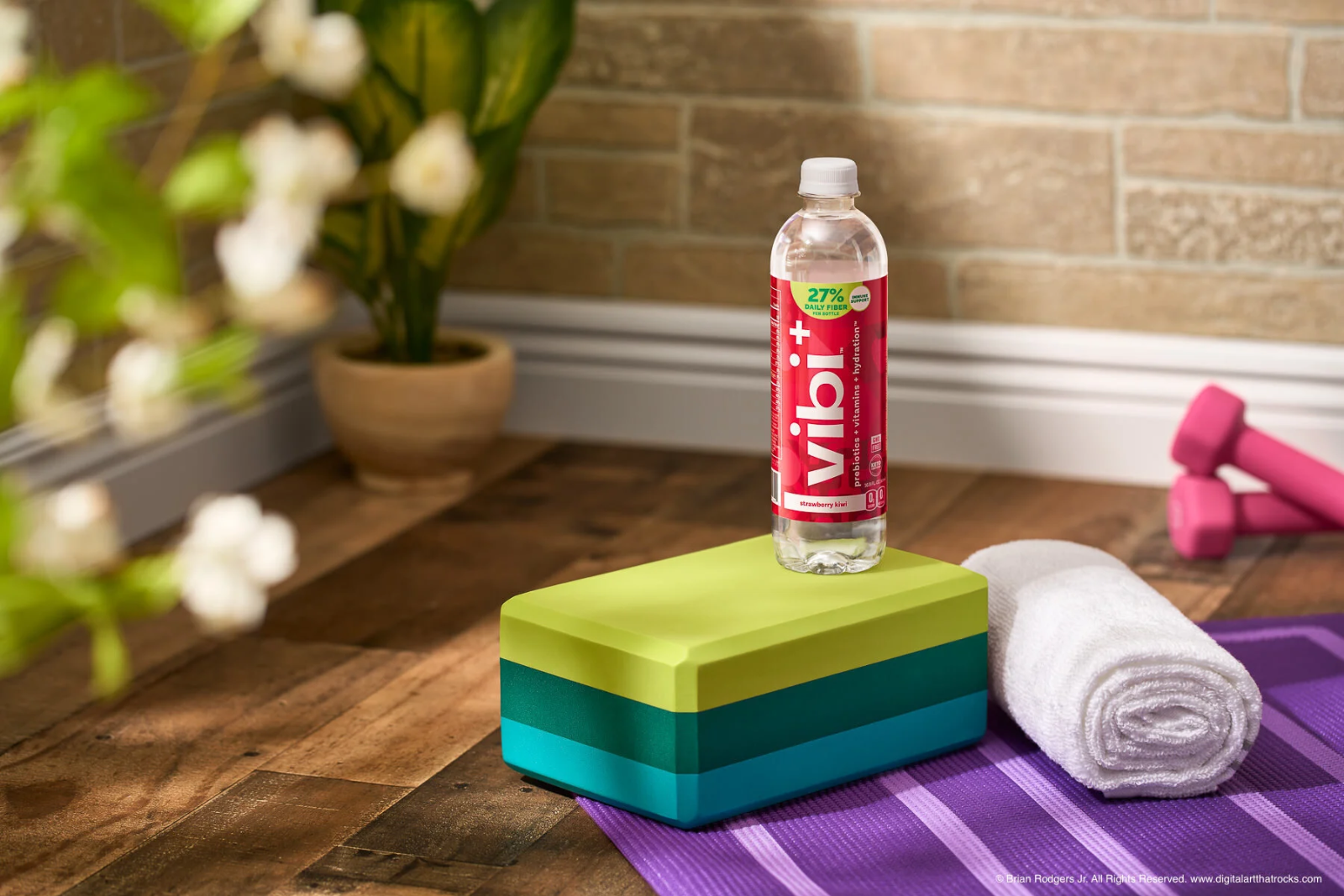 출처: Digital Art That Rocks — Environmental Product Shot