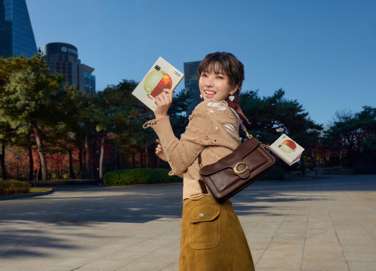 출처: 코치 인스타그램 @coach