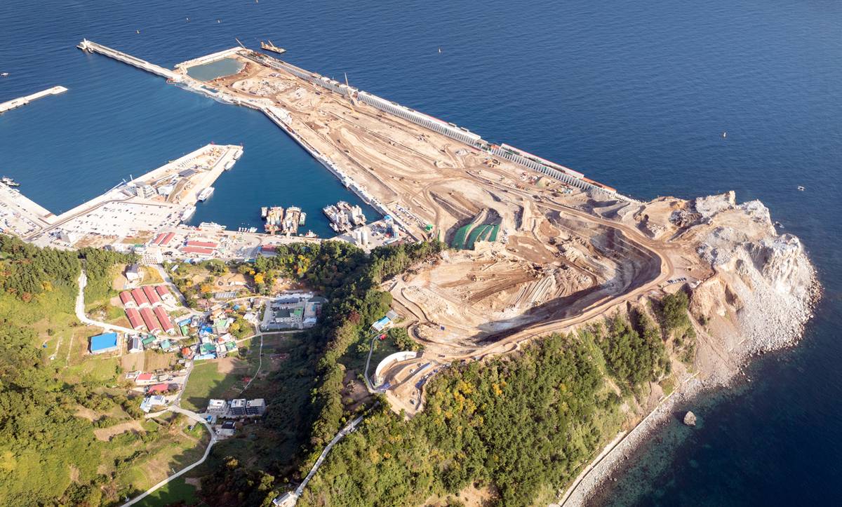 출처 - 경북매일 - 울릉도 공항 활주로 공사 이미지입니다.