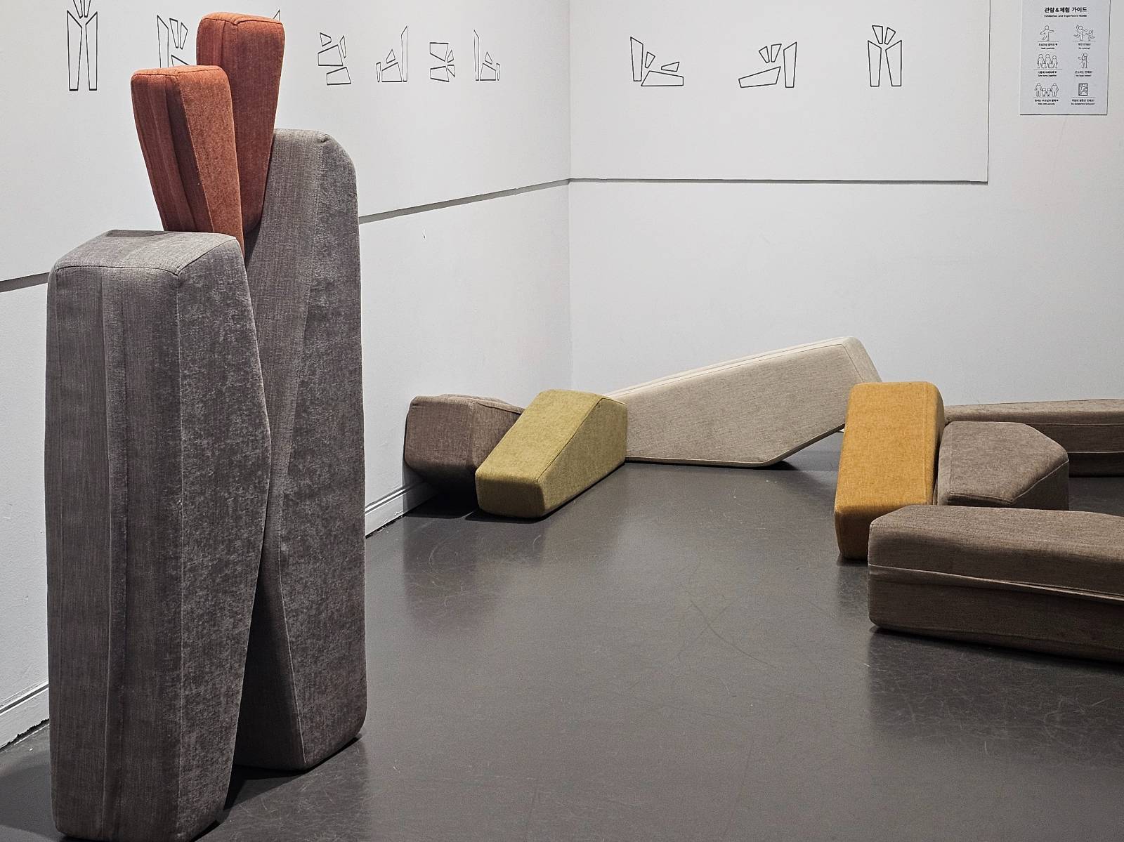 ≪조각이 꿈+틀≫ 호셉 마리아 수비라치 전시 전경 ⓒ클로이