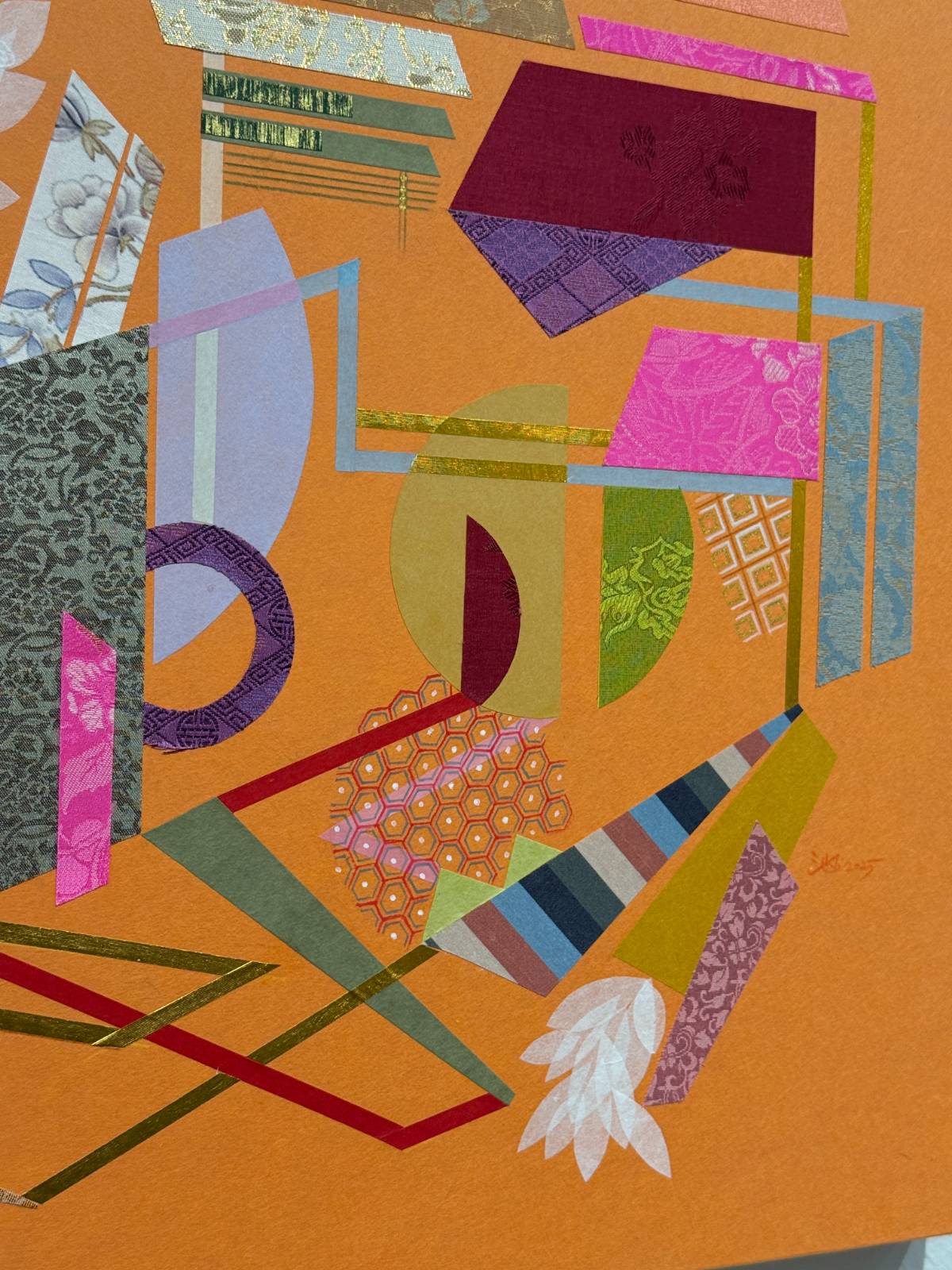 김지평, 장황 시리즈, 책거리, 한지에 안료, 장황 재료 (색한지, 비단, 비단띠) 콜라주