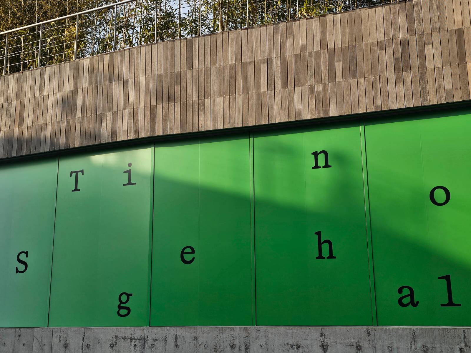 아트: 이건 너무 현대적이야! (주의: 사진 없음)의 썸네일 이미지