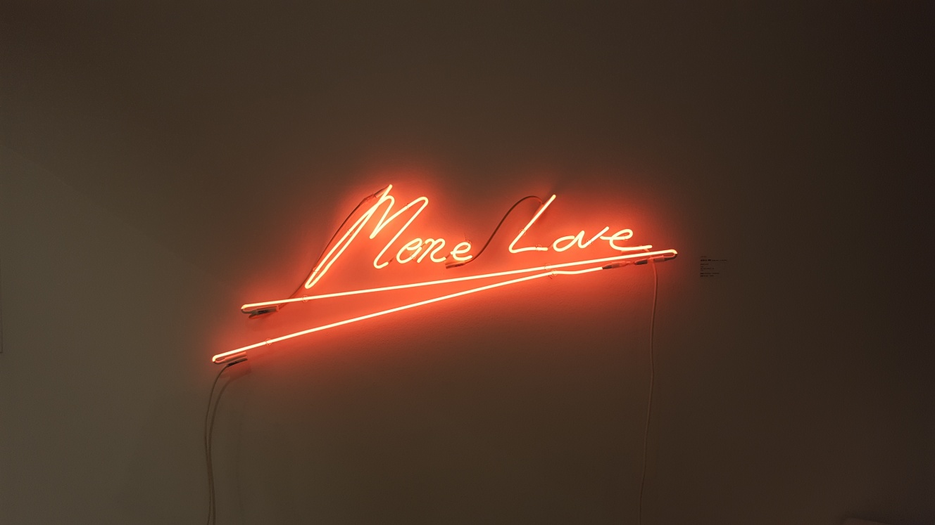 Tracey Emin <More Love> 2010 ©Chloe