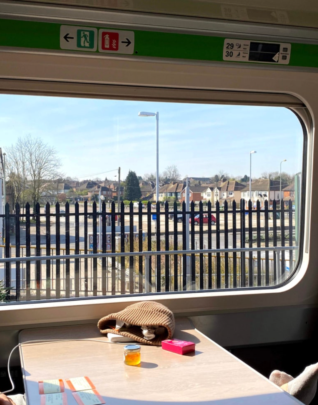 우리가 떠날 때면 언제 그랬냐는 듯 날이 맑아졌다.