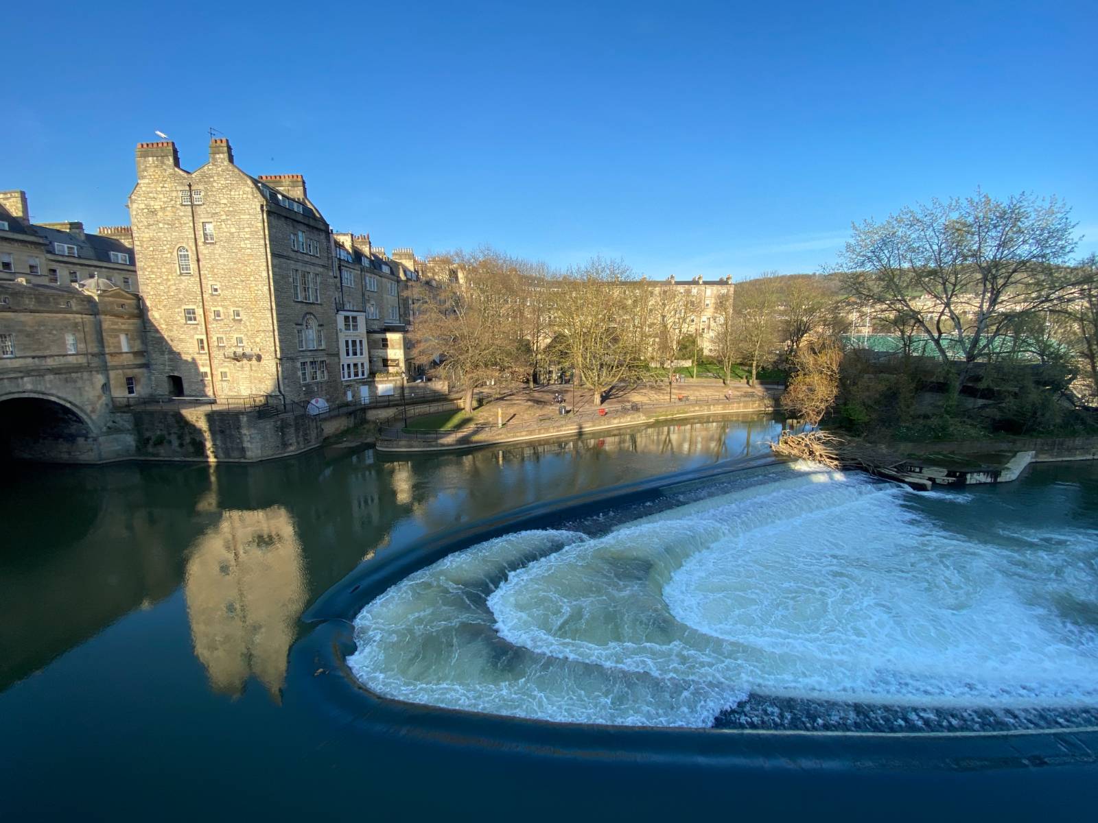 소용돌이 속으로의 썸네일 이미지