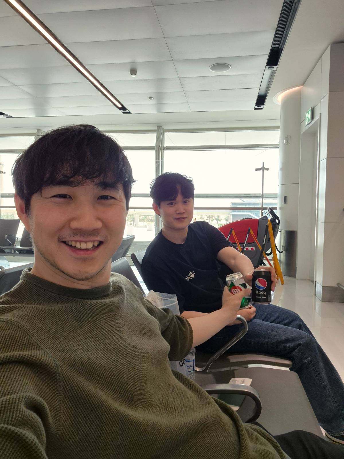 돌아가는 공항에서