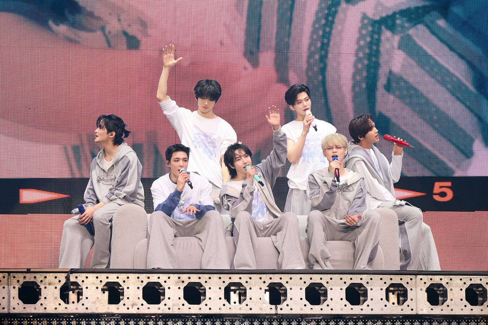 SM엔터테인먼트 제공