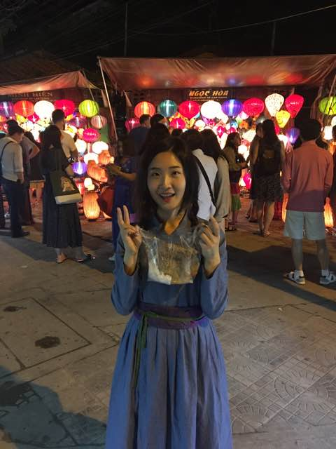 등불도 날리며 아주 야무지게 즐겼었다 데헷