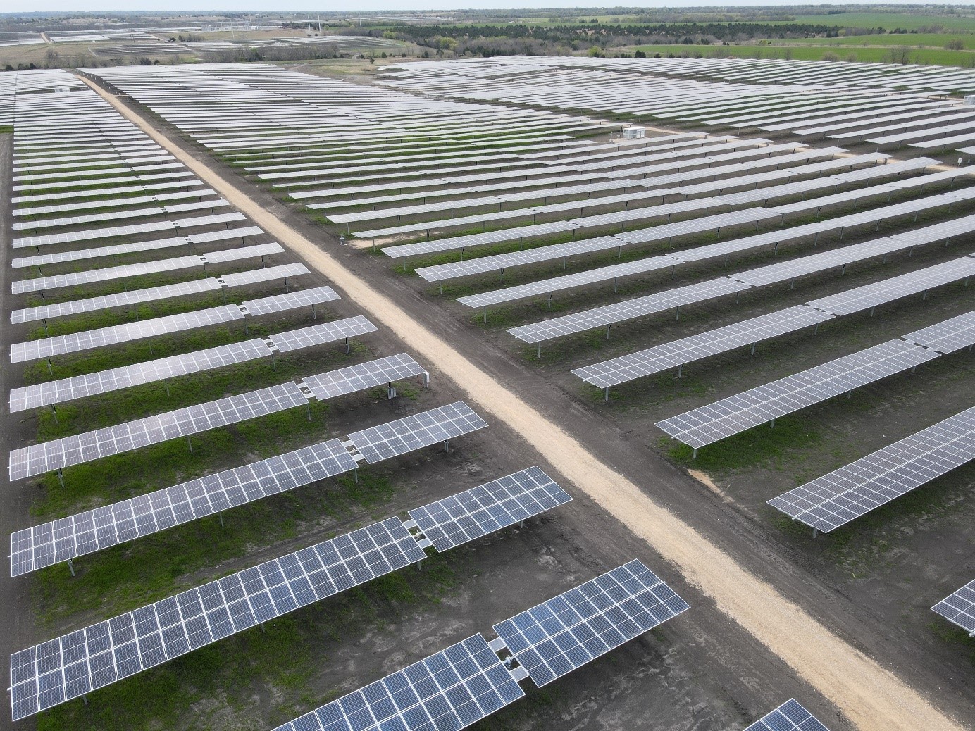 한화큐셀이 미국 텍사스에 건설한 168MW 규모 태양광 발전소. 연합뉴스