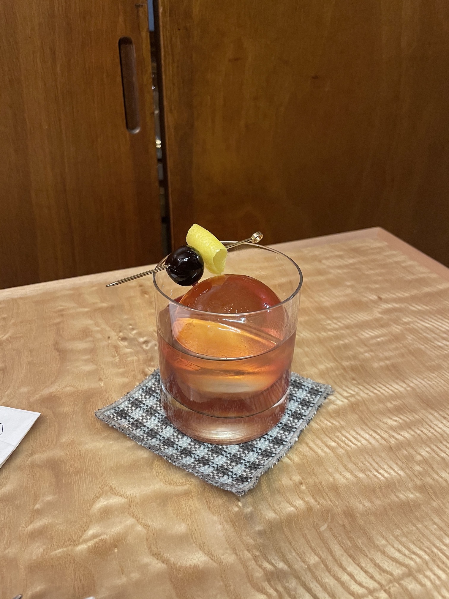 머리에서 번개가 치는 맛: 위스키 칵테일