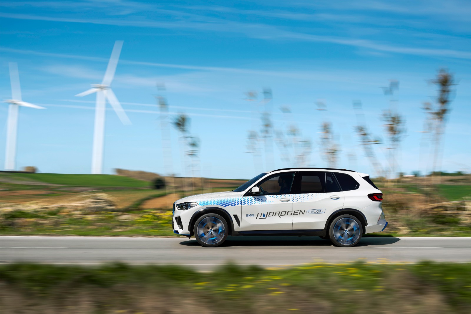 BMW ix5 Hydrogen Test Car