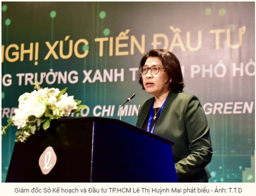 발표하는 레 티 후잉 마이(Lê Thị Huỳnh Mai) 호치민시 기획투자부 국장