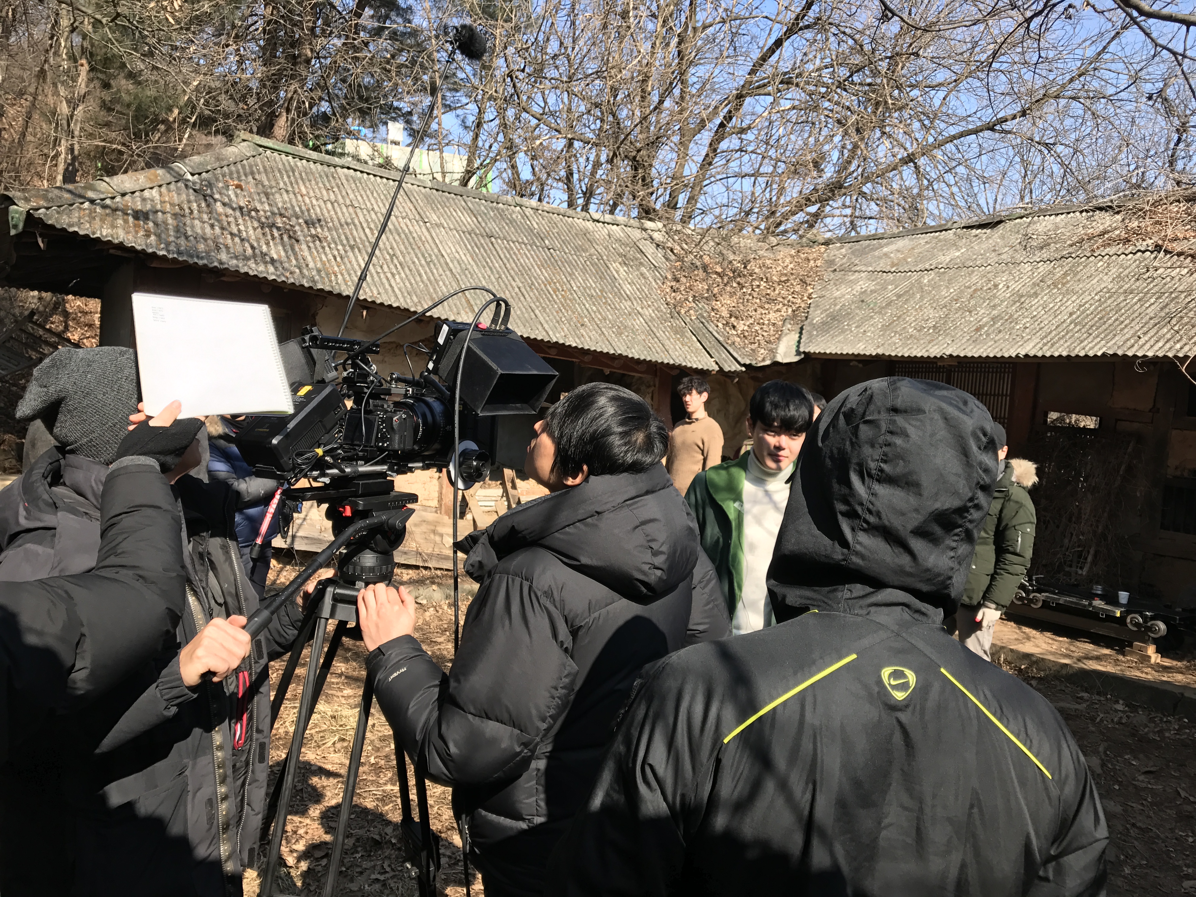 에디터 우기의 역사적인 첫 영화 촬영현장