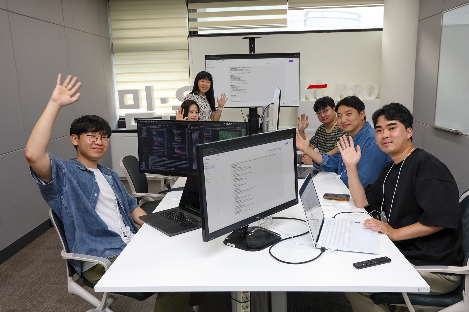 <출처 - KT>