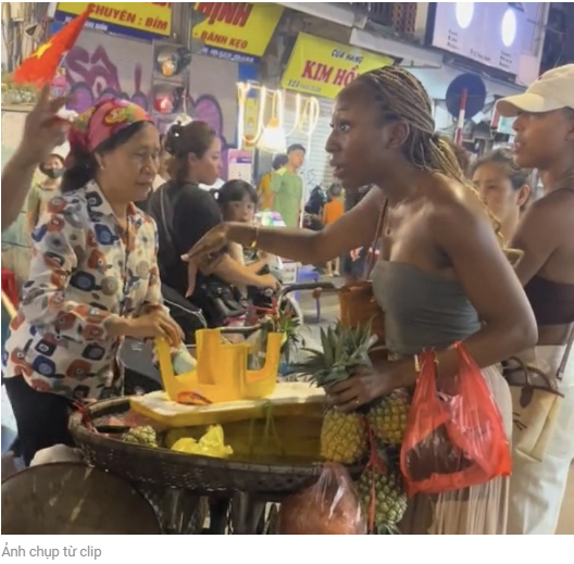 영상 속 캡쳐 사진