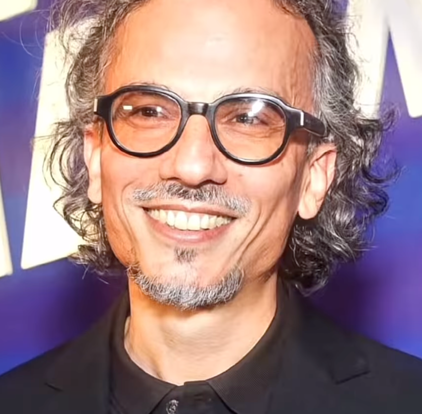 로랑 맥키스 레드불 신임감독 (언젠가부터 패션피플 냄새...)