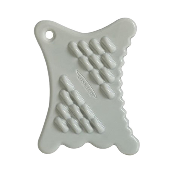 리티너티의 첫 제품군 괄사