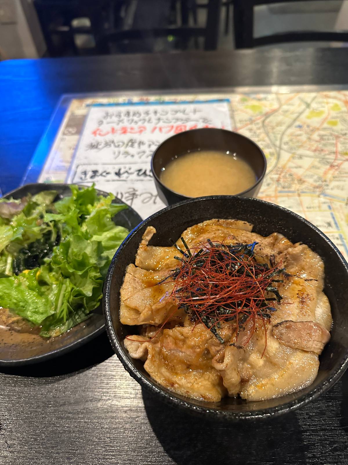 여기 진짜 맛집이에요 아사쿠사 근처인데 물어보시면 재이프렌즈한테만 알려주겠음