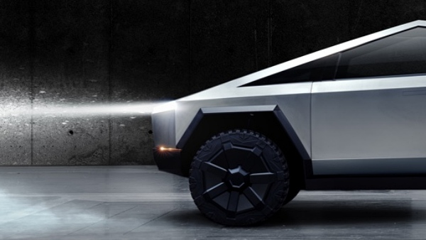 🚗[모빌리티핫이슈] 사이버트럭의 첨단 기능…현대車 NACS 품으로의 썸네일 이미지