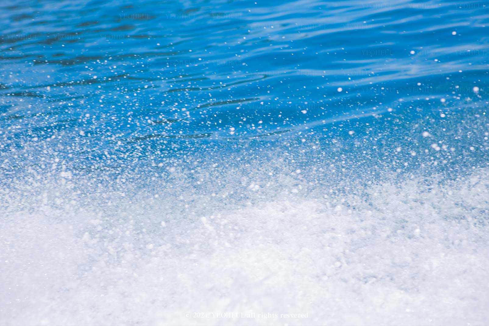 바람에 흐를 세월 속에 우린 같이 있지 않나