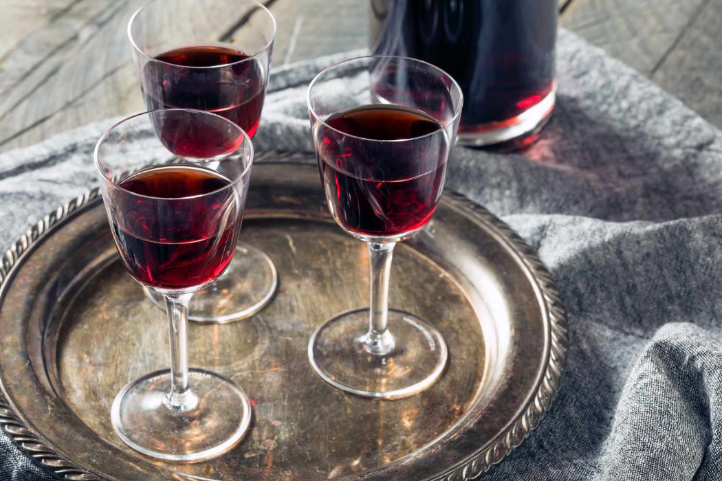 https://www.foodandwine.com/wine/red-wine/fact-sheet-tawny-port