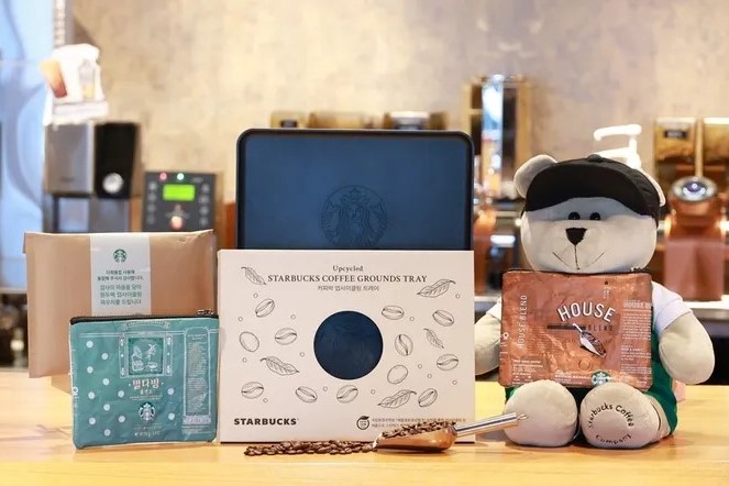 스타벅스가 NFT 보유 고객에게 증정하는 업사이클링 굿즈_출처 : 스타벅스