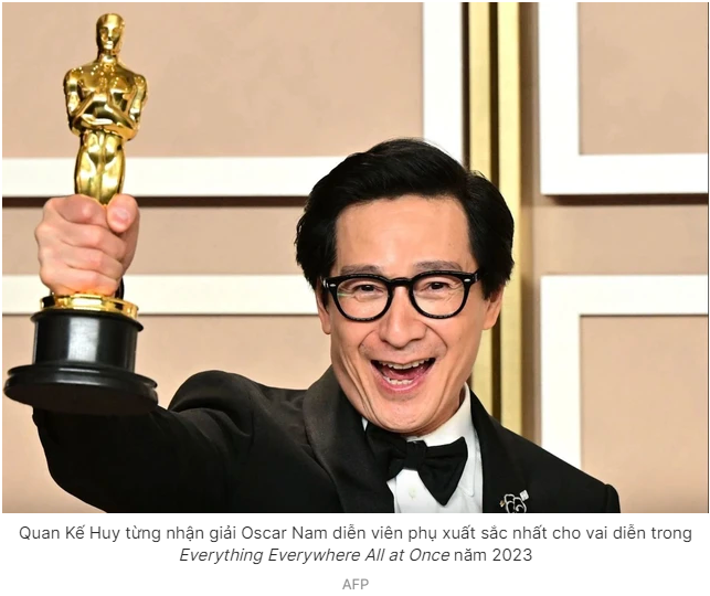 꽌 께 휘는 2023년 오스카에서 '에브리씽 에브리웨어 올 앳 원스'로 오스카 남우조연상을 받은 바 있습니다