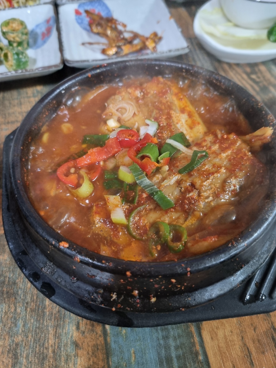 영롱한 일인분 갈치조림