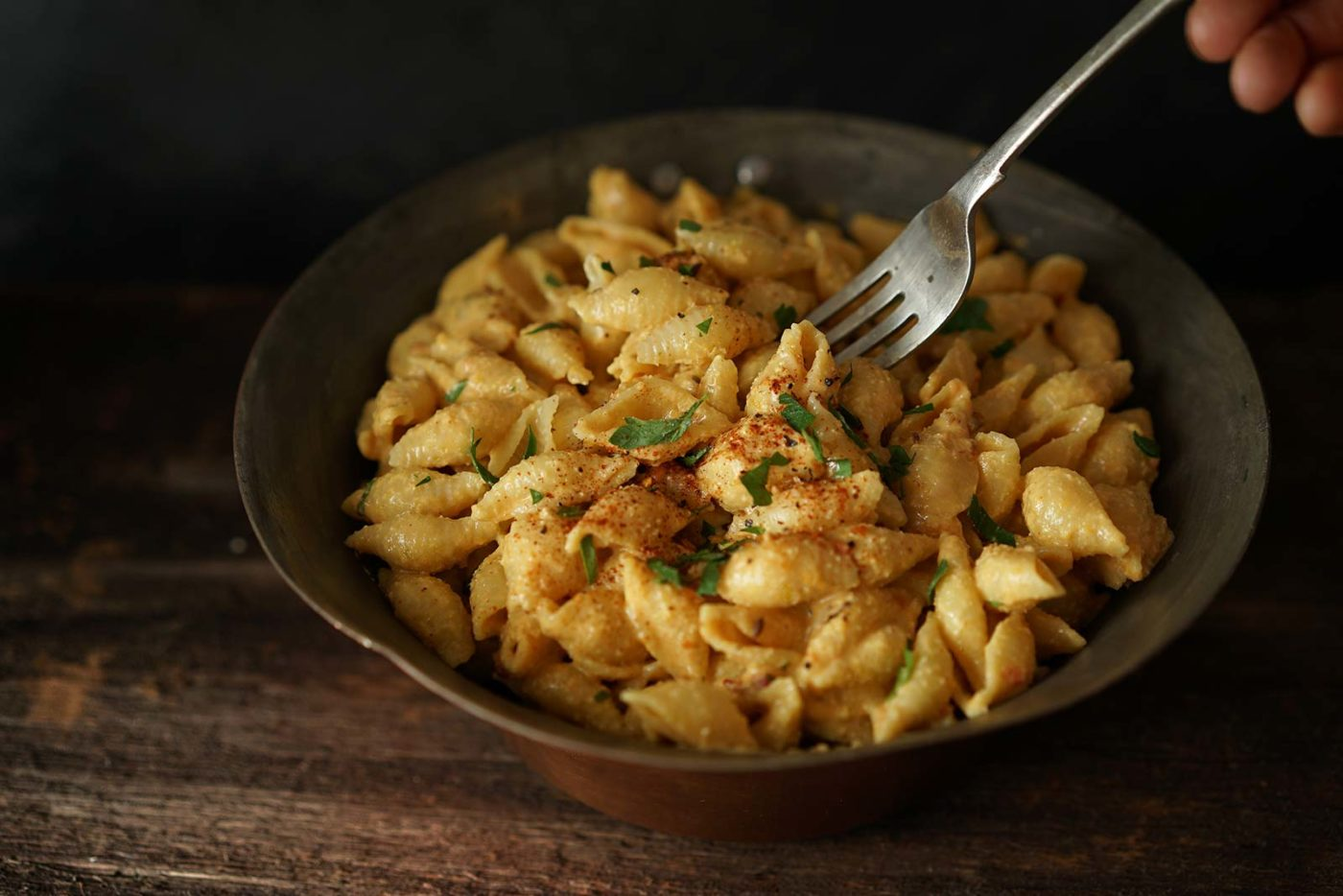 다큐멘터리에서 소개되는 레서피 중 하나인 Dairy-free 맥앤치즈..! (출처: https://gamechangersmovie.com/recipes/mac-n-cheese/)