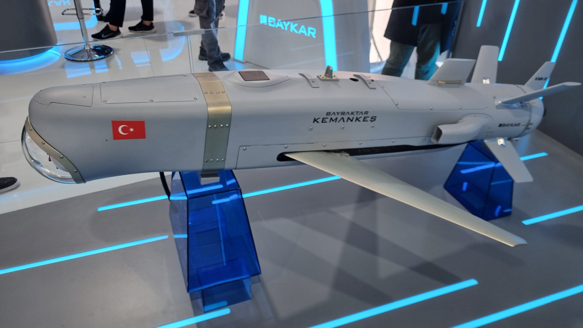 바이락타르 KAGEM 배회탄약