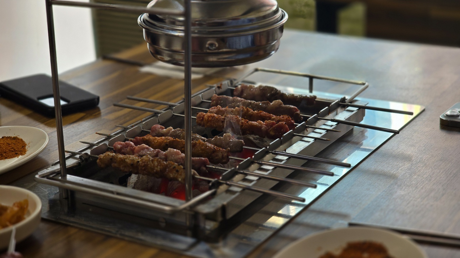 차실에 놀러오면 꼭 양꼬치집에 들려요