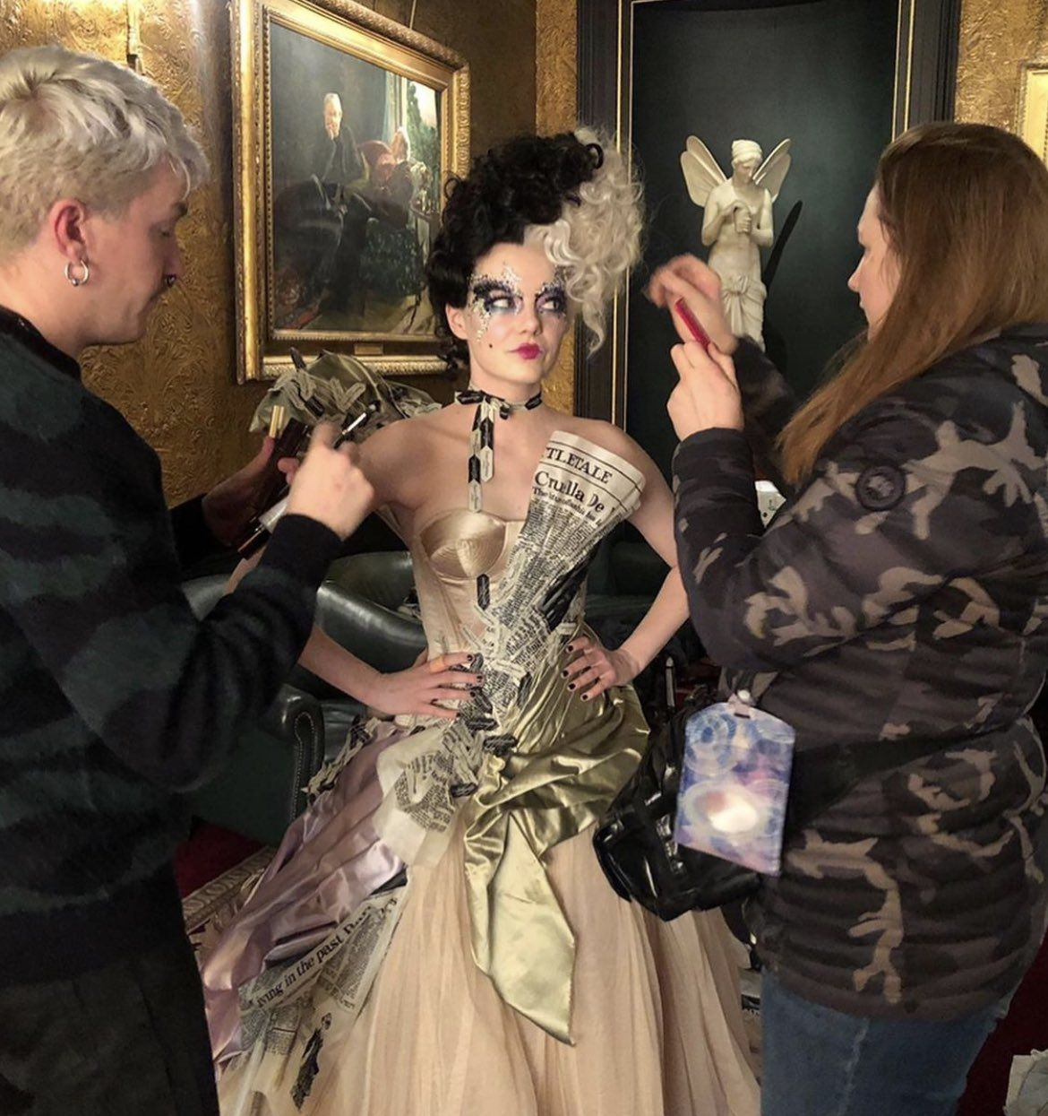 쓰레기 드레스든 음식물 쓰레기든 그냥 뭘 입어도 예쁜 엠마 스톤