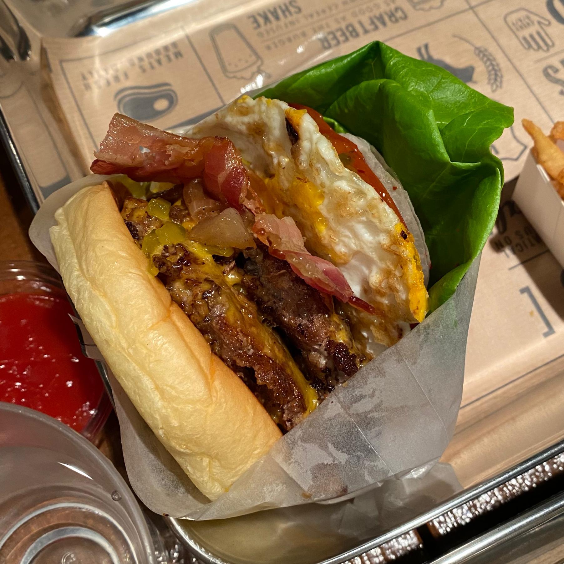 패티가 2장이나 들어간 그 이름도 탐욕버거..! 