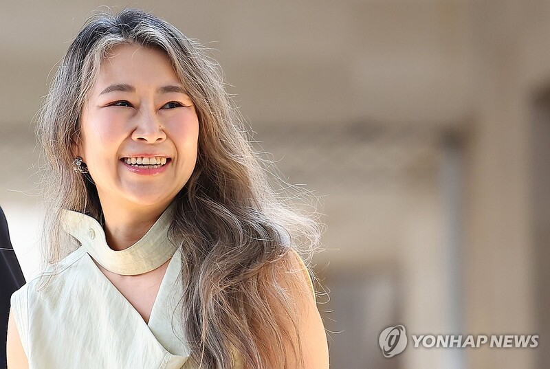 매기 강의 모습 (출처. 연합뉴스)