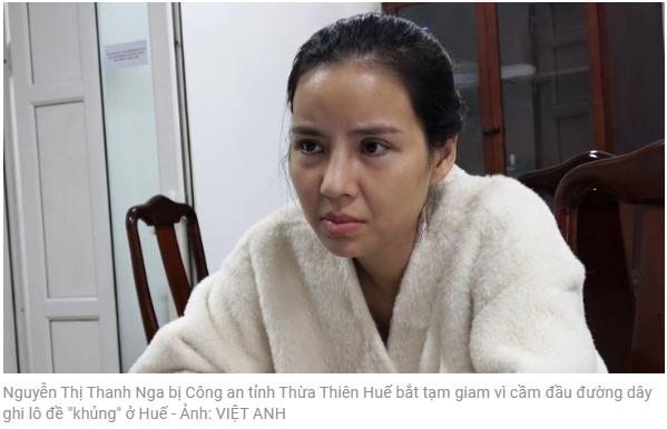 응우옌 티 타잉 응아는 훼에서 '엄청난'사설로또도박조직을 주도하여 트어티엔훼 성 공안에 체포 구금되었습니다