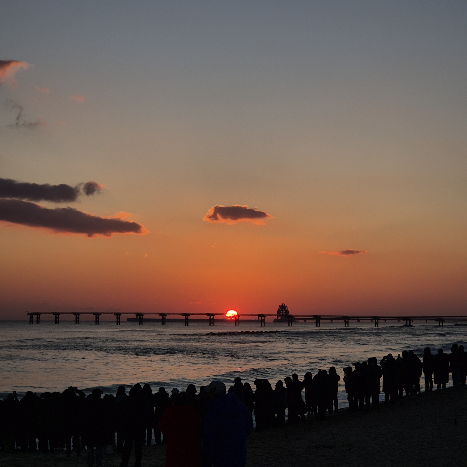 해가 뜨기 전이 가장 어둡지🌅의 썸네일 이미지