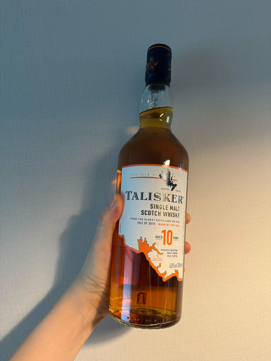 #77. 피트 위스키의 입문이라 불리는 바다의 위스키, 탈리스커 10년 이야기의 썸네일 이미지